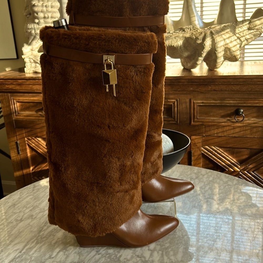 NWOT Brown Faux Fur Boots with Lock Detail